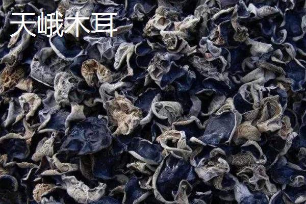 广西隆林各族自治县的特产，辣椒骨是隆林各族的传统食品